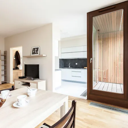 Warsaw Aparthotel Varsovia