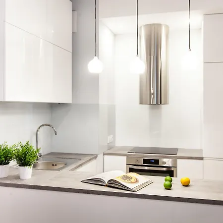 Warsaw Aparthotel 4* Varsó