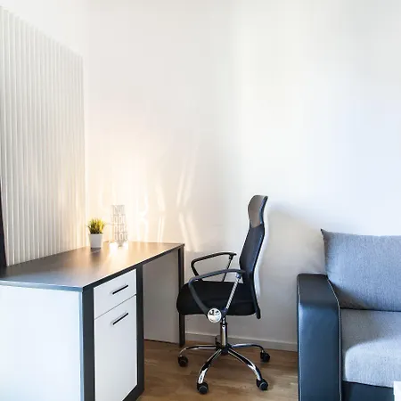 Warsaw Aparthotel Apartahotel Varsovia