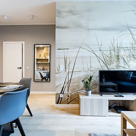 Warsaw Aparthotel Апарт-готель 4*