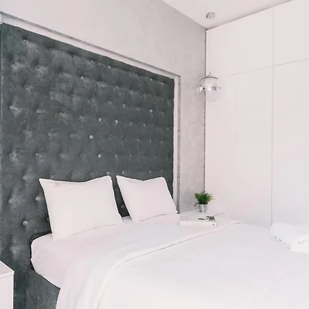 Warsaw Aparthotel 4* Варшава