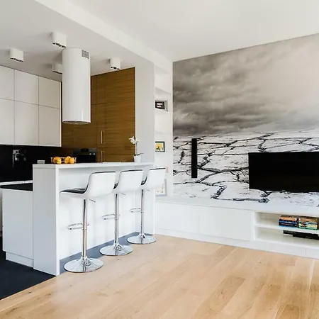 Warsaw Aparthotel Apartmanhotel 3*
