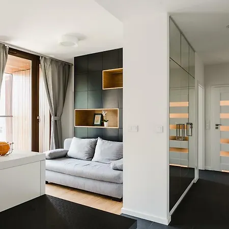 Warsaw Aparthotel Apartmanhotel 3*