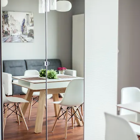 Apartmanhotel Warsaw Aparthotel Varsó