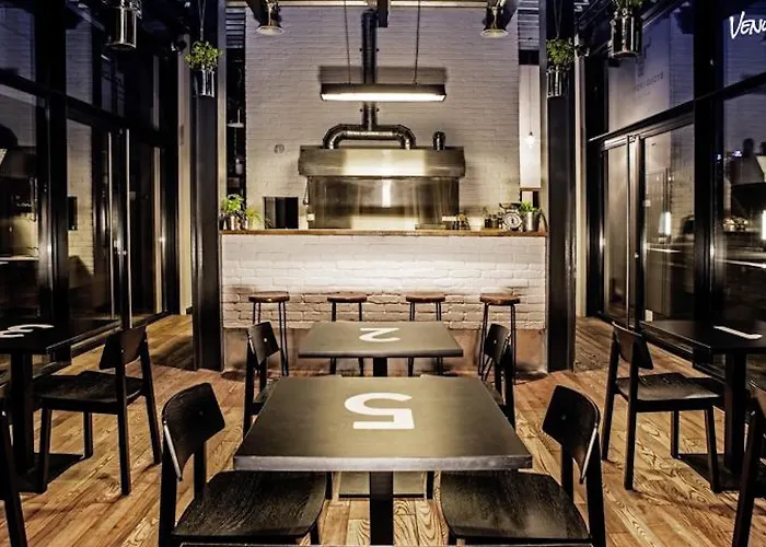 Warsaw Aparthotel Varsovia