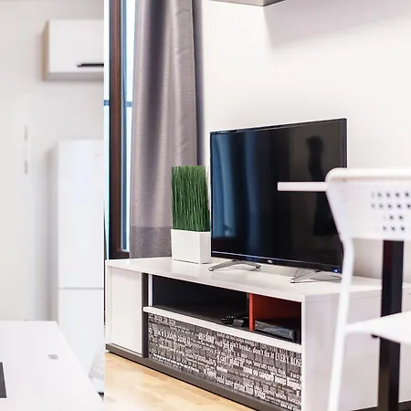 Warsaw Aparthotel 아파트호텔